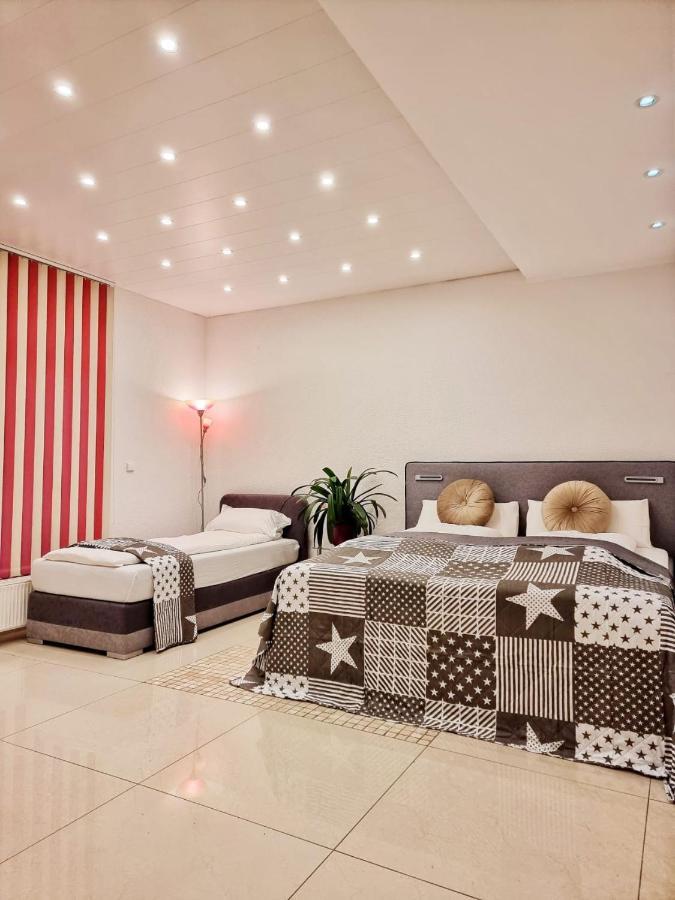 Gemuetliches J&L Apartment Nahe Des Hauptbahnhofes Baden-Baden Exteriör bild
