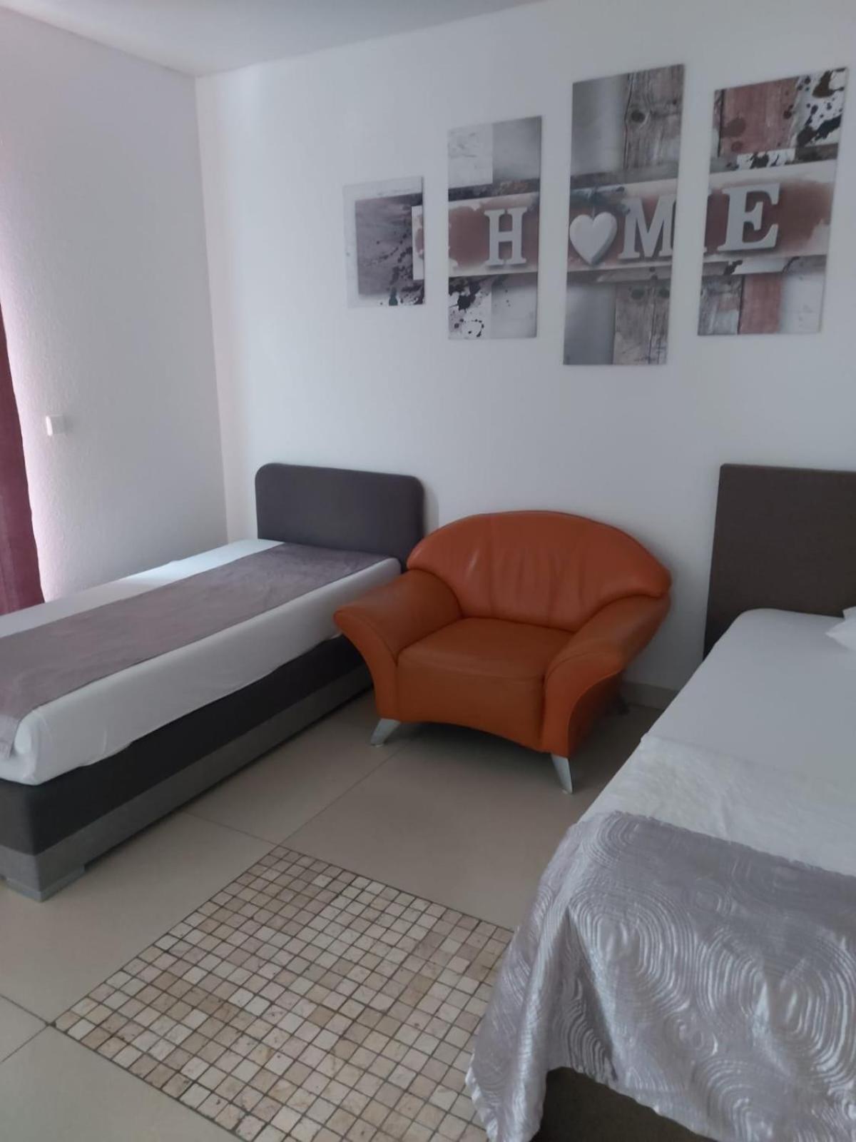 Gemuetliches J&L Apartment Nahe Des Hauptbahnhofes Baden-Baden Exteriör bild